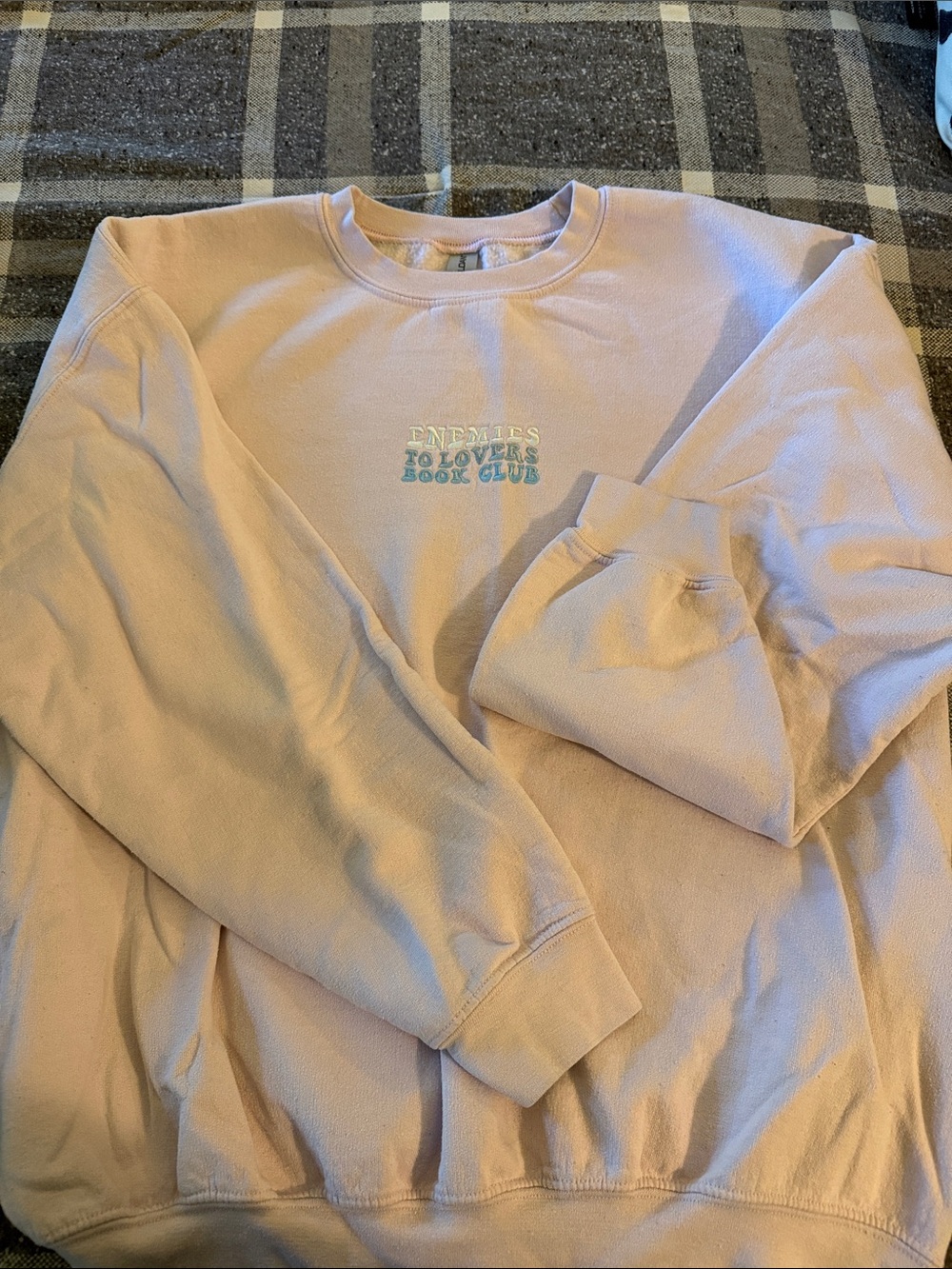 Gildan Pale Pink 'Enemies to Lovers Book Club' Crewneck Sweatshirt